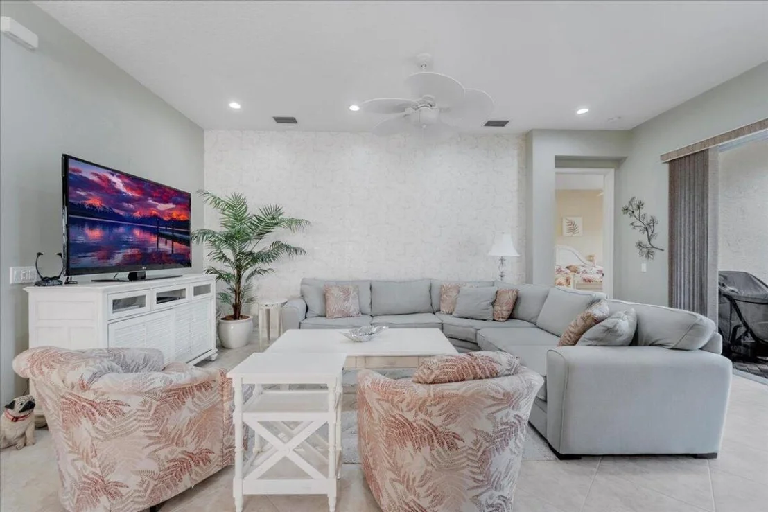 Photo of 10599 Silverton Lane