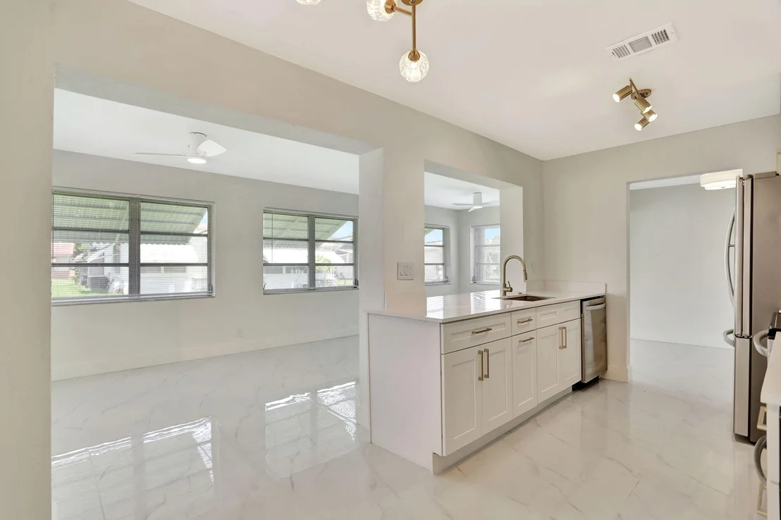Photo of 4805 Mainland Drive