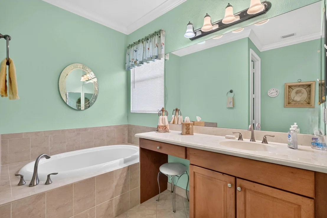 Photo of 6311 Astor Place