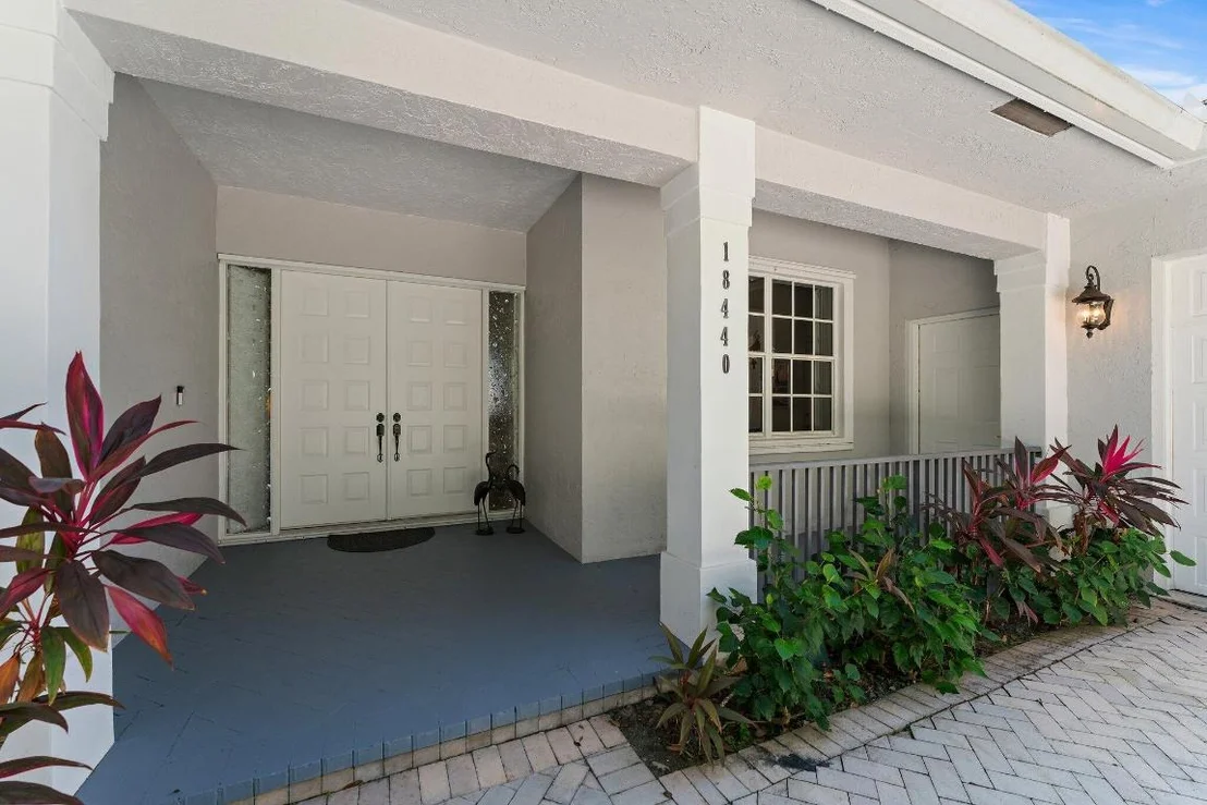 Photo of 18440 SE Lakeside Drive