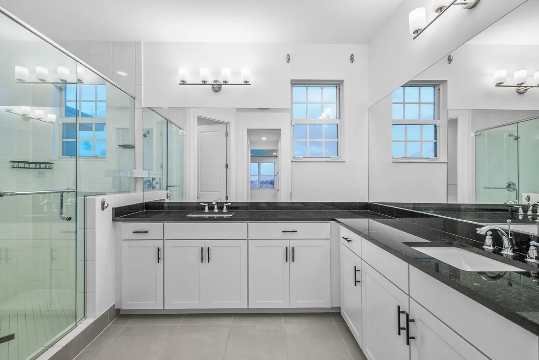 Photo of 1403 Thistle Place