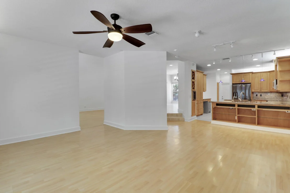 Photo of 12 Grand Bay Circle