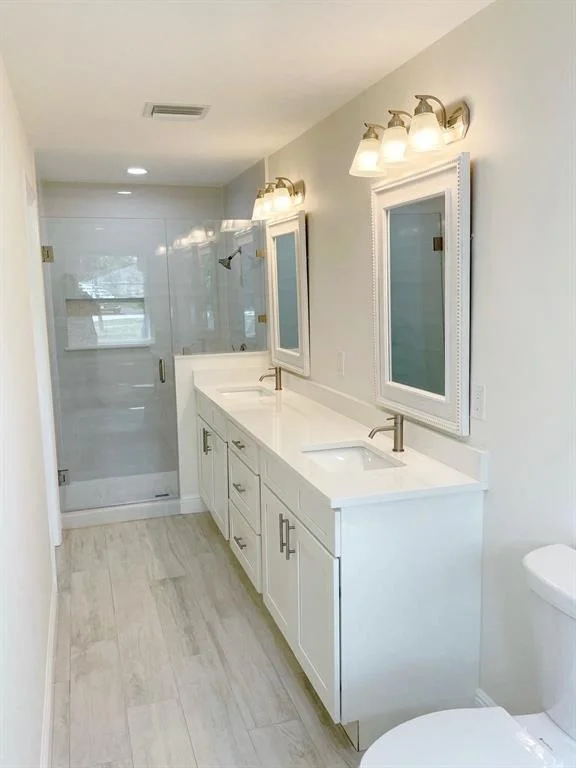 Photo of 5486 Avocado Boulevard