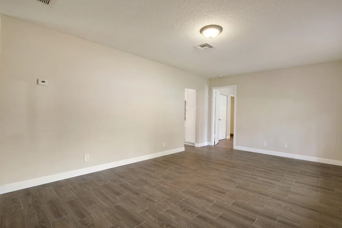 Photo of 4600 Carthage Circle N