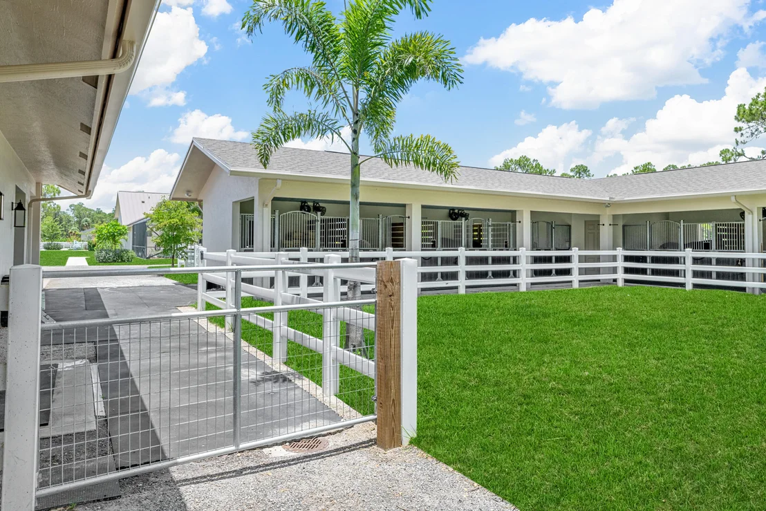 Photo of 1464 Stallion Drive