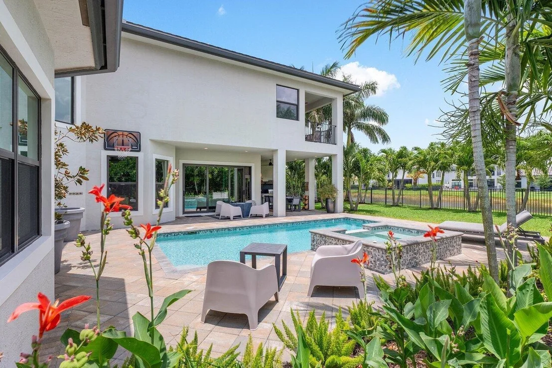 Photo of 17358 Rosella Road