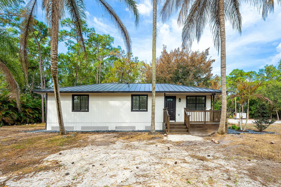 Photo of 16301 134th Terrace N