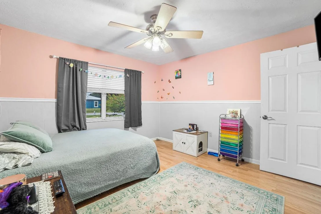 Photo of 2477 SE 27th Street