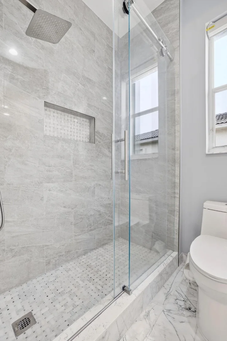 Photo of 1261 BEACON Circle