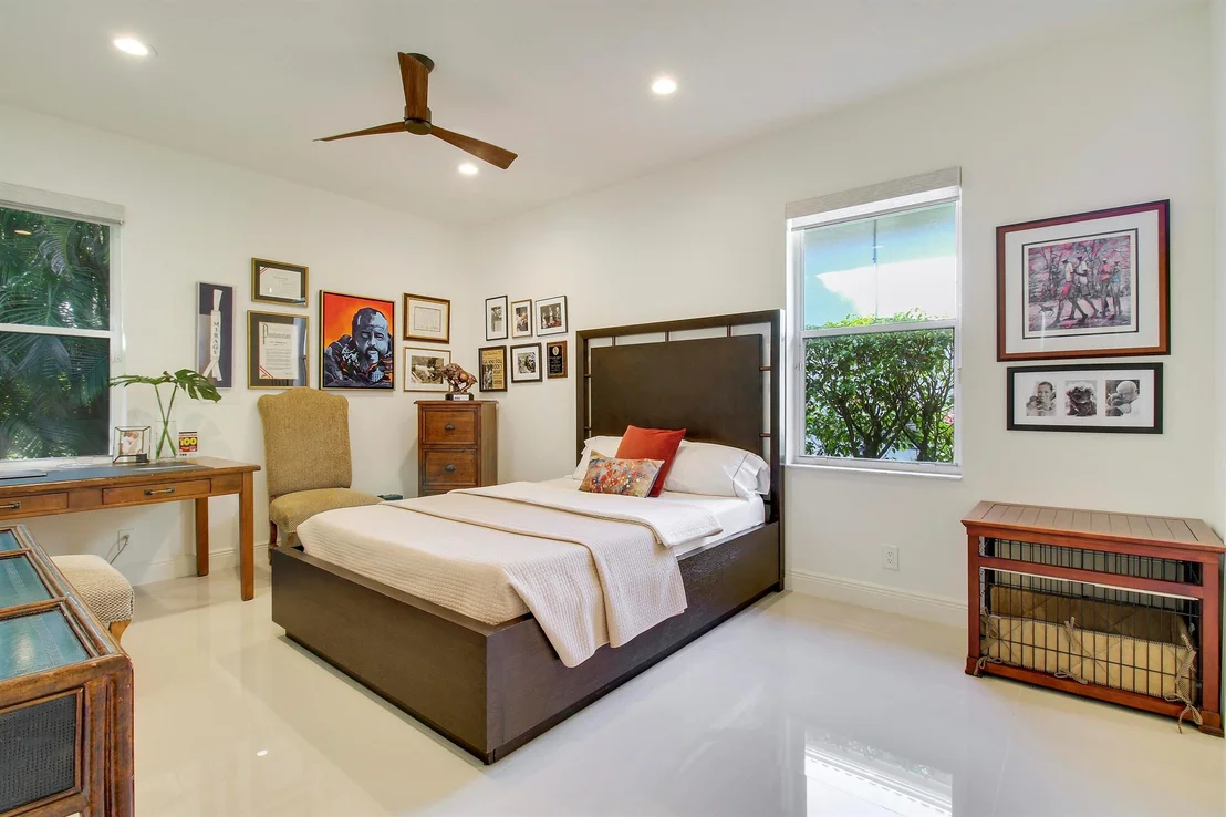 Photo of 7618 La Corniche Circle