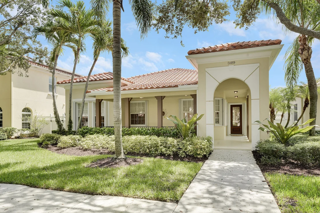 Photo of 3419 Greenway Drive
