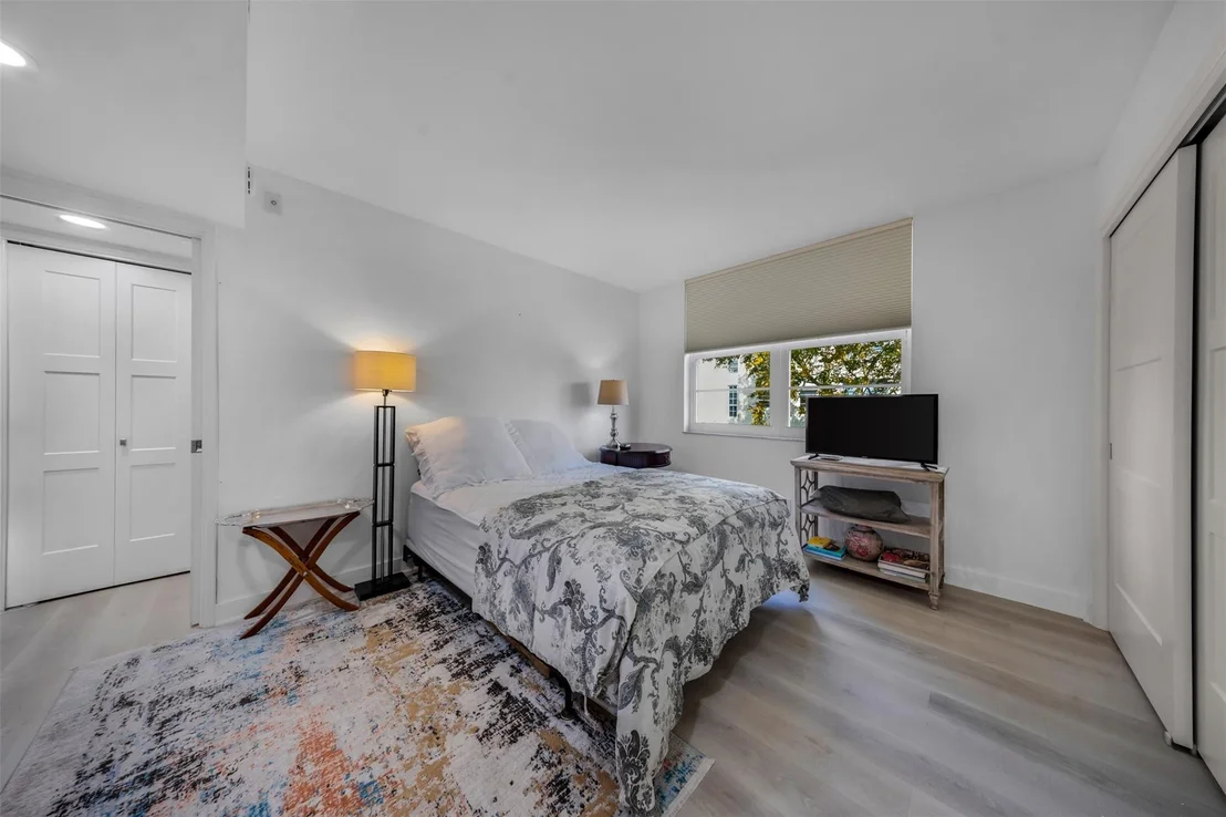 Photo of Unit 310 at 808 Cypress Boulevard
