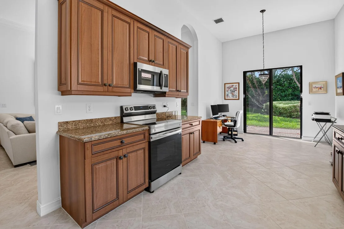 Photo of 9732 Isles Cay Drive