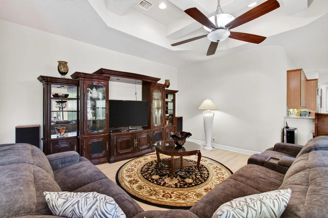 Photo of 16211 Rosecroft Terrace