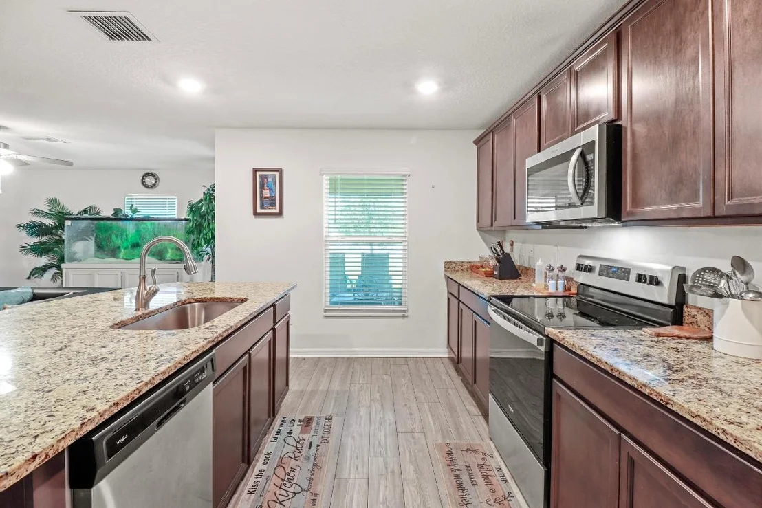 Photo of 5551 Imagination Drive