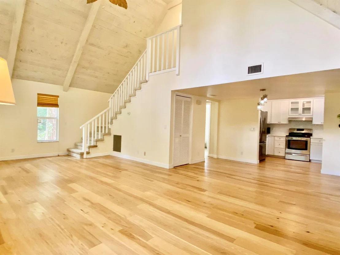 Photo of 16844 127 Drive N