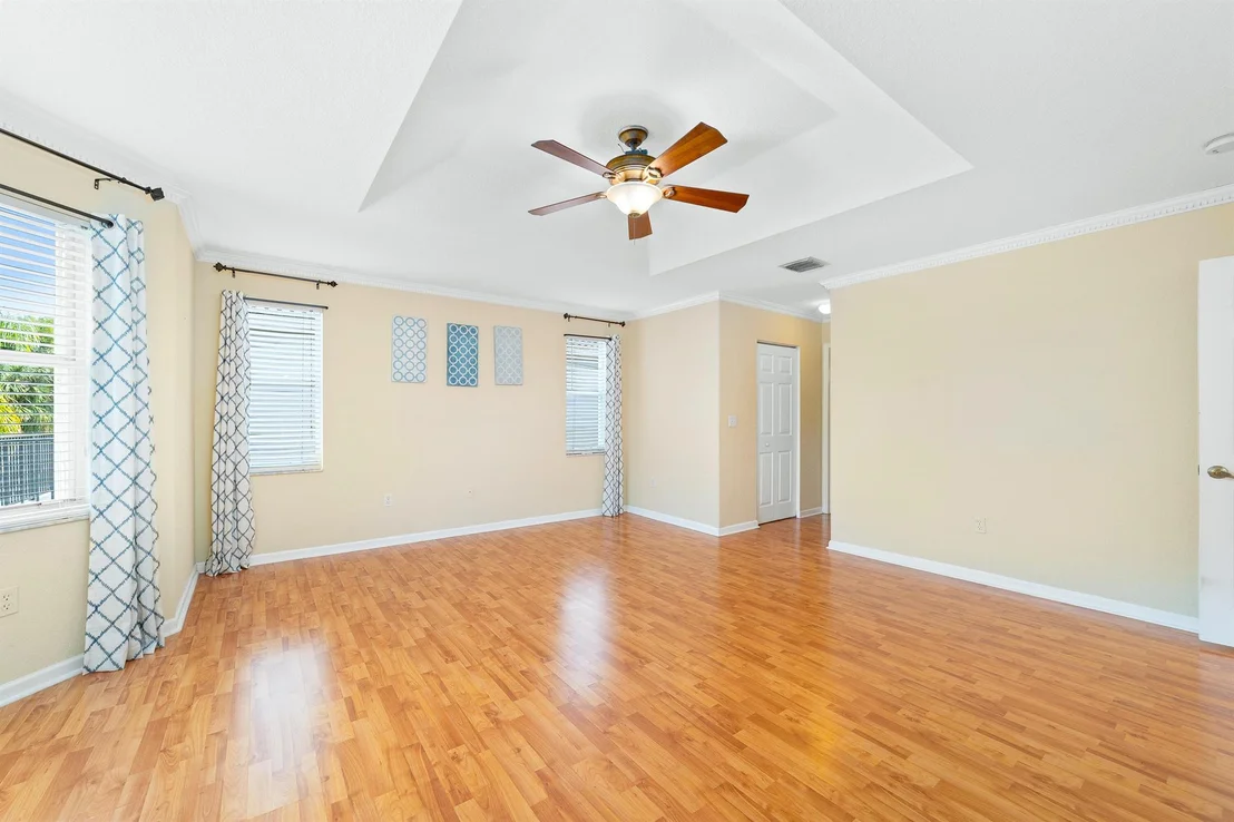 Photo of 7671 Oak Grove Circle