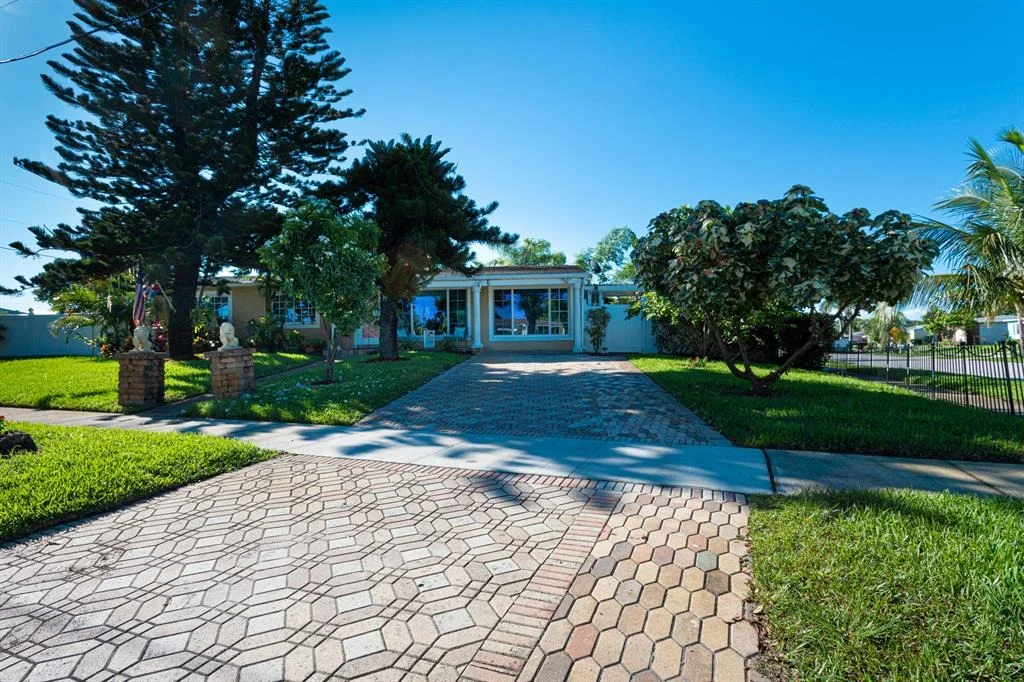 Photo of 802 Small Drive