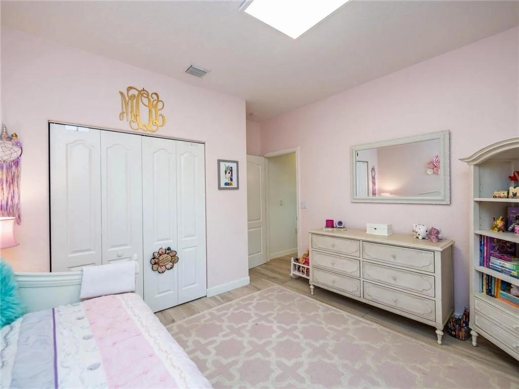 Photo of 2623 Oakbrook Drive