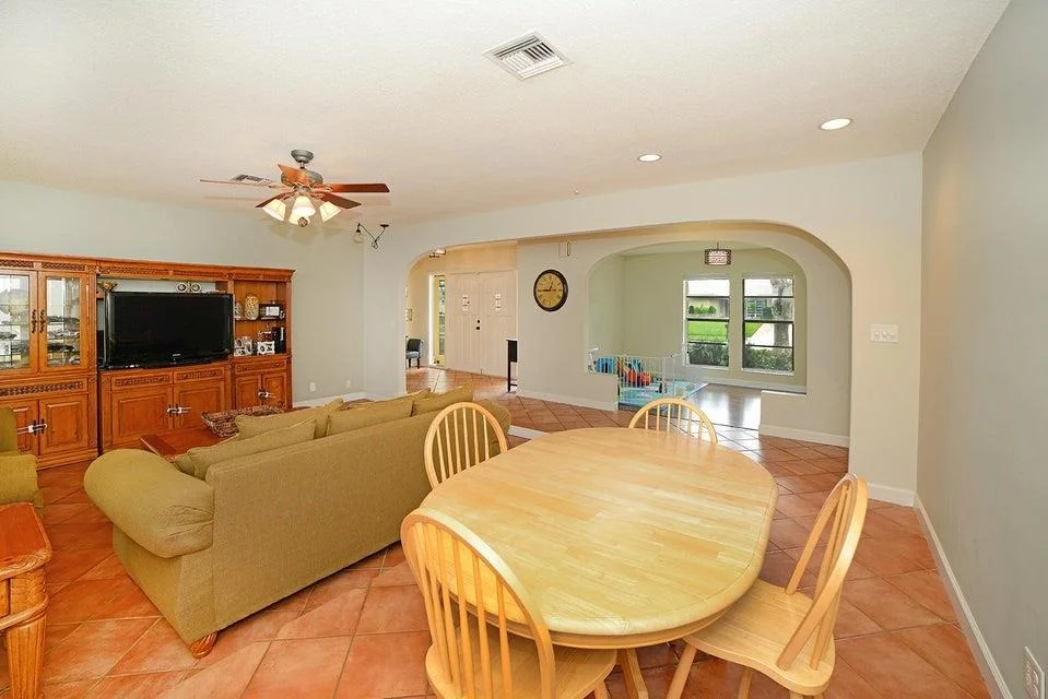 Photo of 4943 Acorn Drive