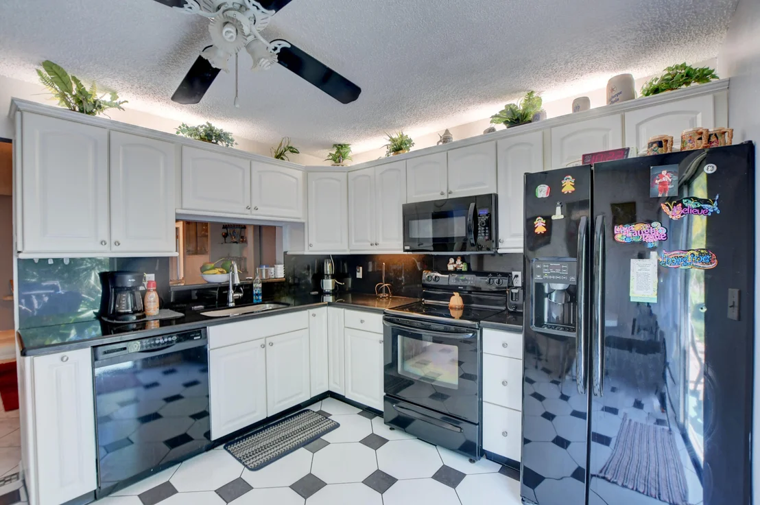 Photo of 5284 Breadfruit Circle