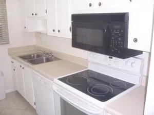 Photo of Unit A at 170 High Point Boulevard