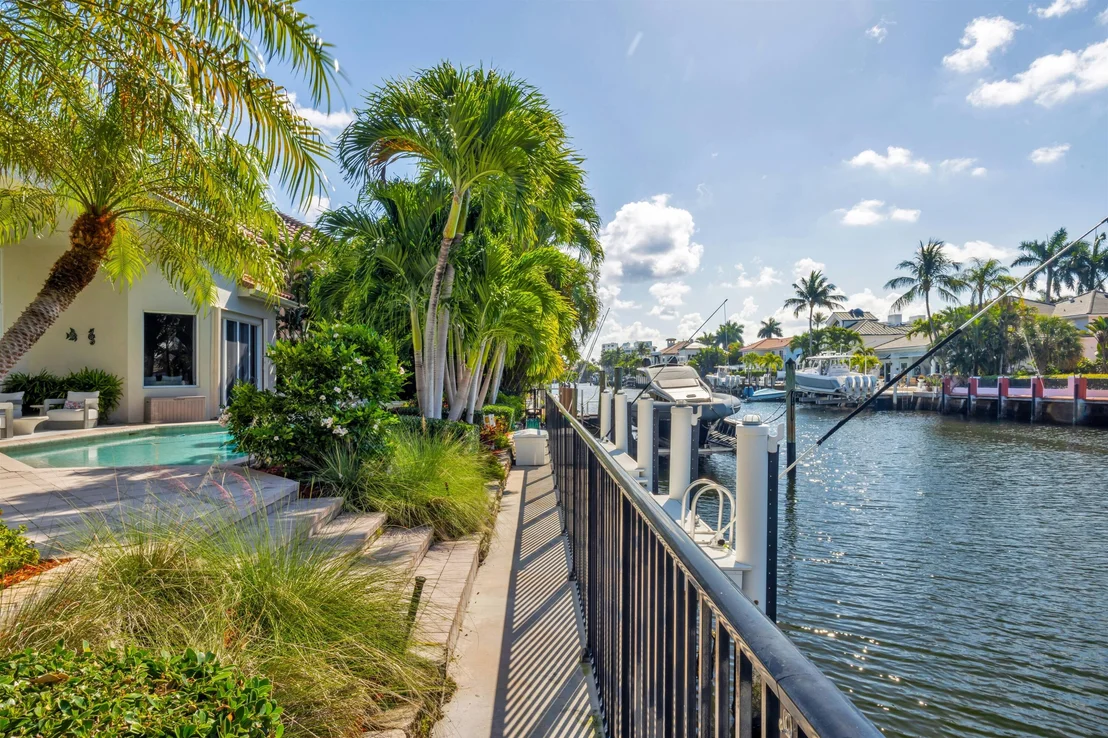 Photo of 920 Hyacinth Drive