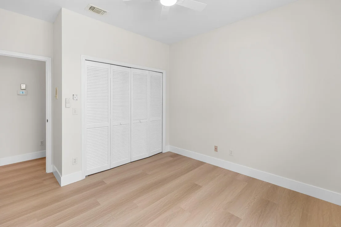Photo of 9408 Meadowood Drive