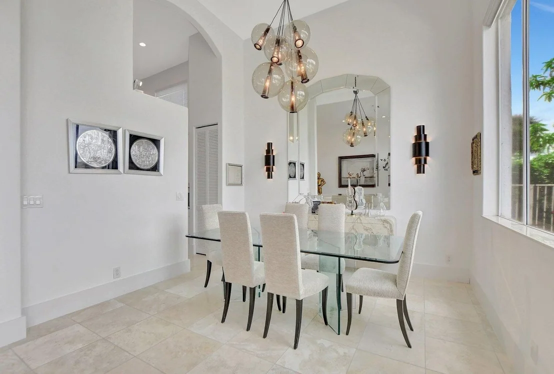 Photo of 7071 Mallorca Crescent