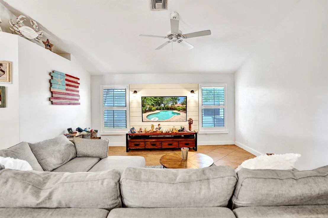 Photo of 7608 Monclair Court
