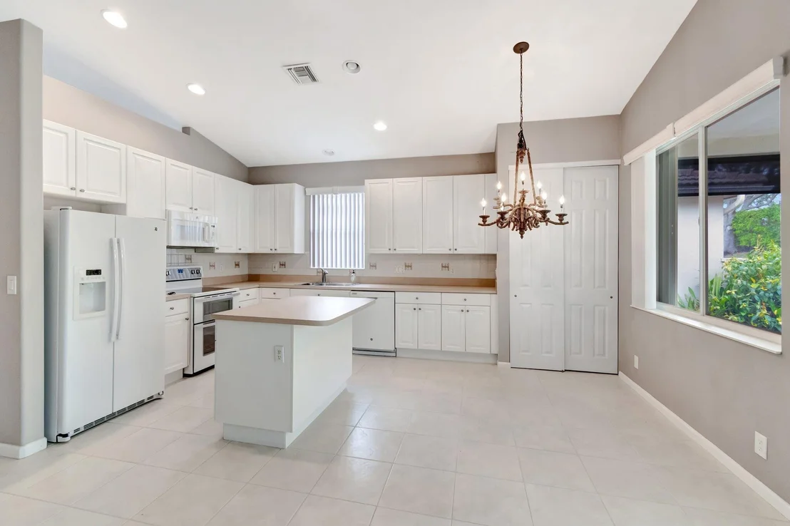 Photo of 2676 Clipper Circle