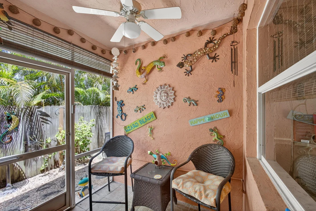 Photo of Unit 7 at 479 Tequesta Drive