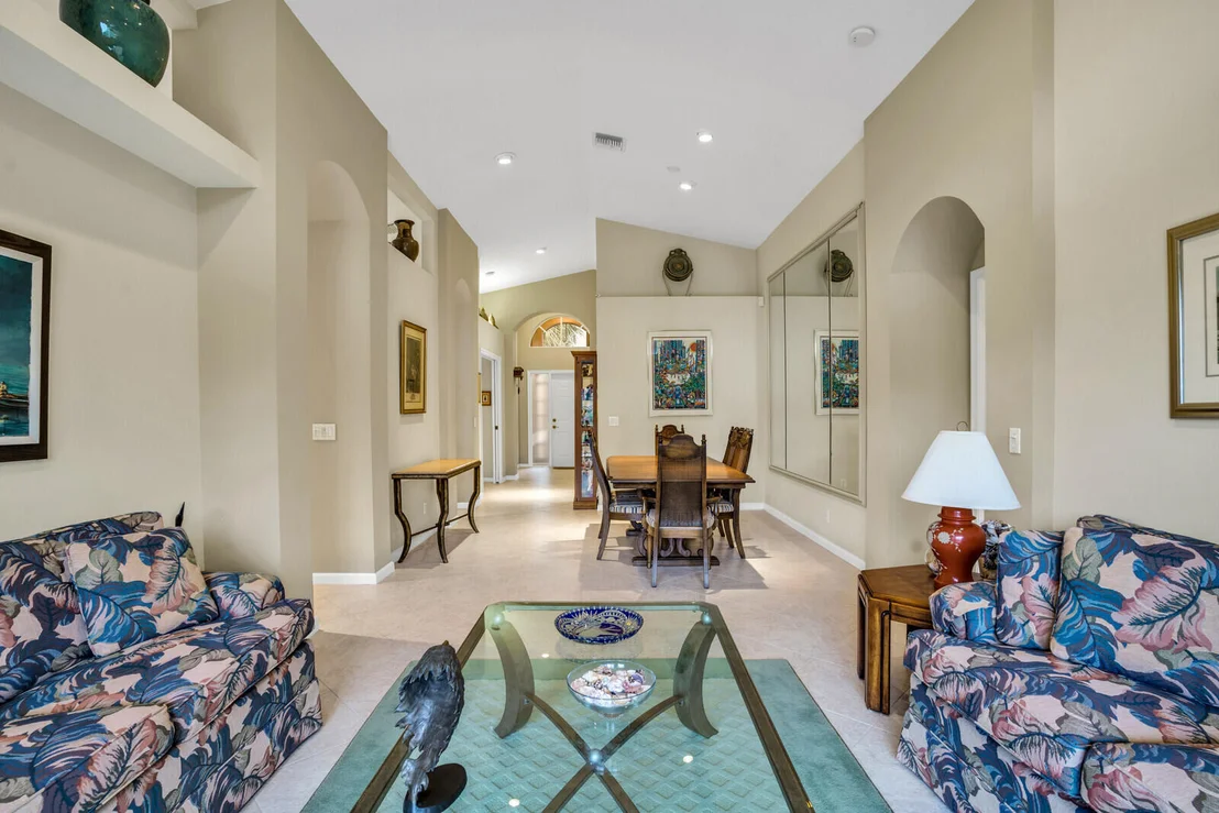 Photo of 7101 Haviland Circle