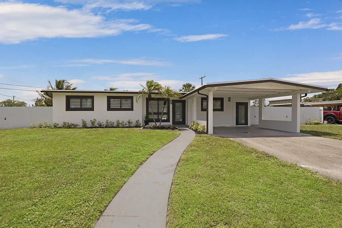 Photo of 421 FONTANA Drive