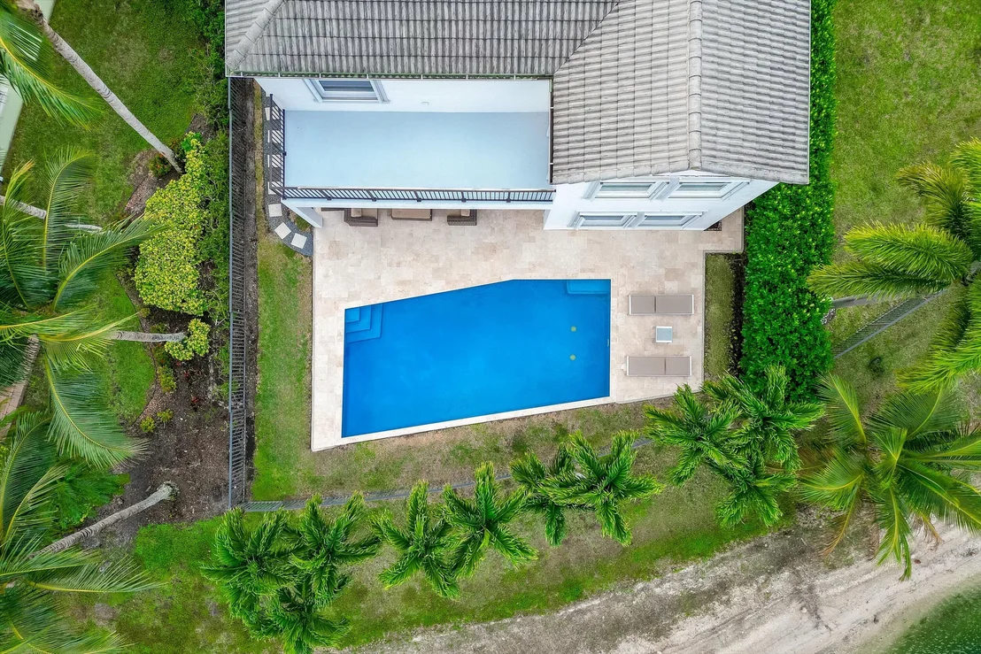 Photo of 9724 Phipps Lane