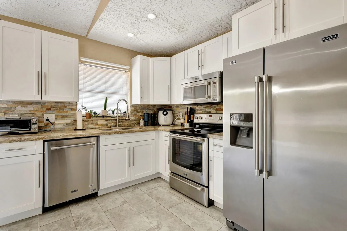 Photo of 2543 Dolphin Drive
