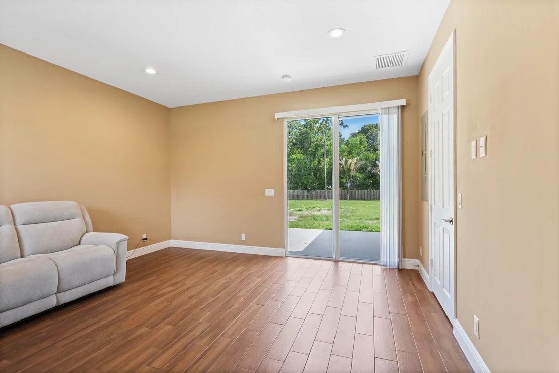 Photo of 11354 Sandy Run