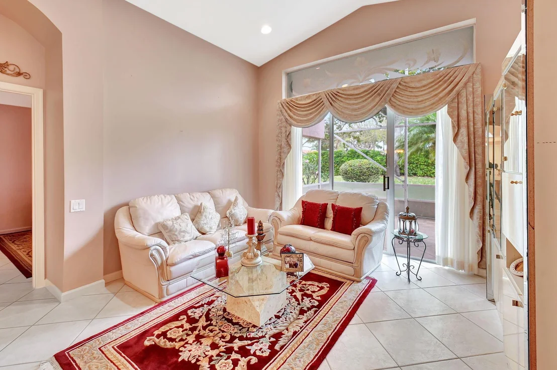 Photo of 5145 Glenville Drive