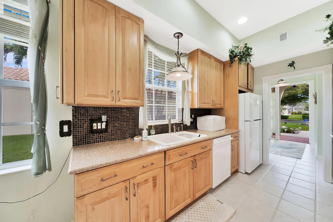 Photo of 4646 Hammock Circle