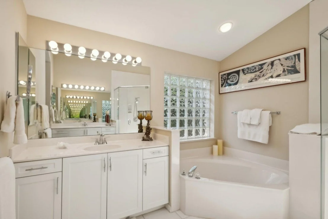 Photo of 16481 Riverwind Court