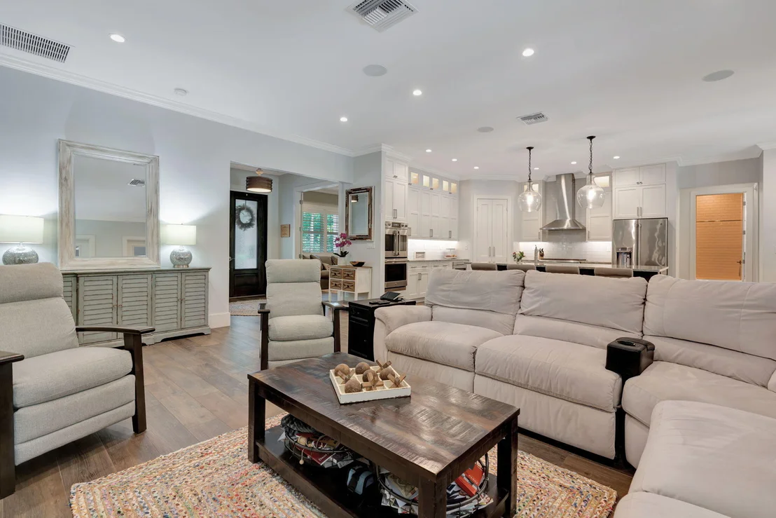 Photo of 10095 176th Lane N
