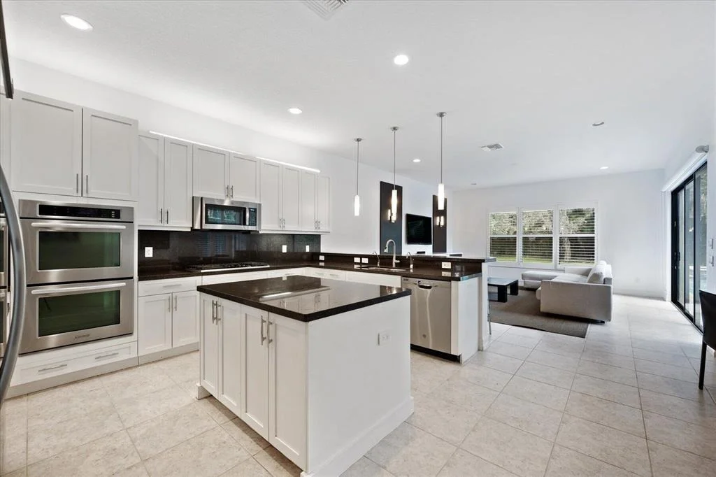Photo of 16586 Gateway Bridge Drive