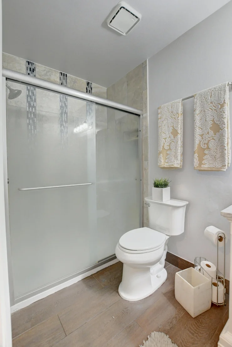 Photo of Unit B at 5110 Nesting Way