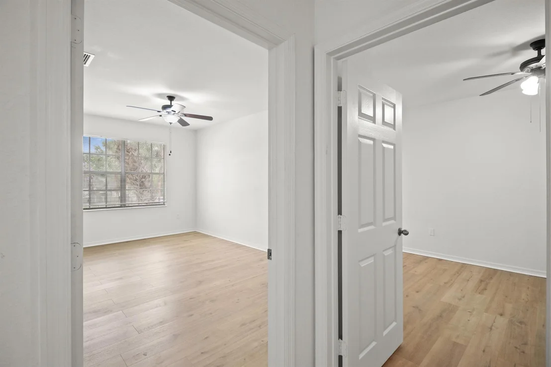 Photo of 272 SE Kitching Circle