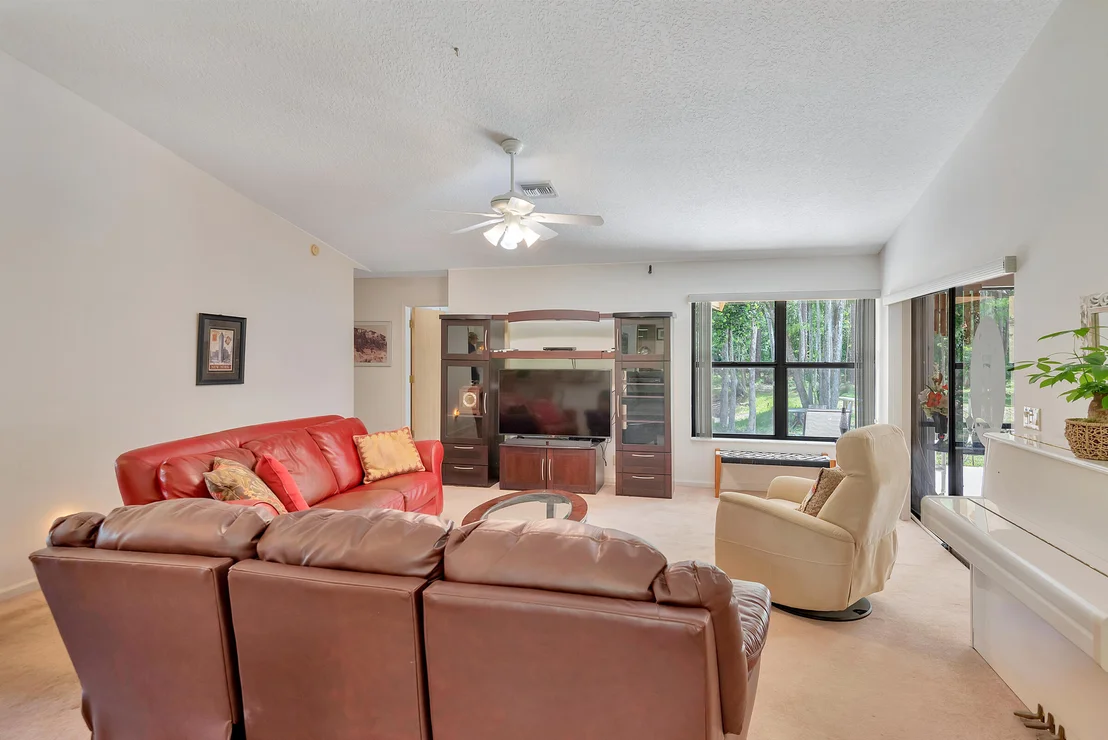 Photo of 13288 Compton Road