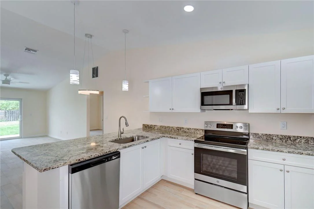 Photo of 5584 SE 47th Avenue