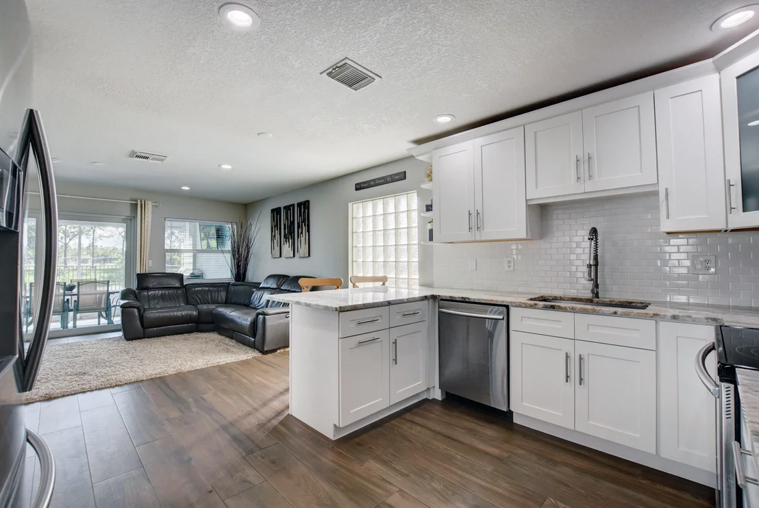 Photo of 6176 Spring Isles Boulevard