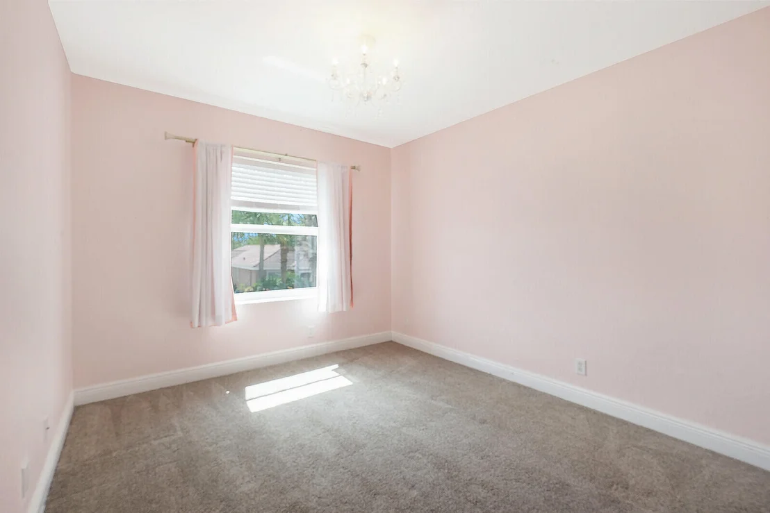 Photo of 6109 Spring Isles Boulevard