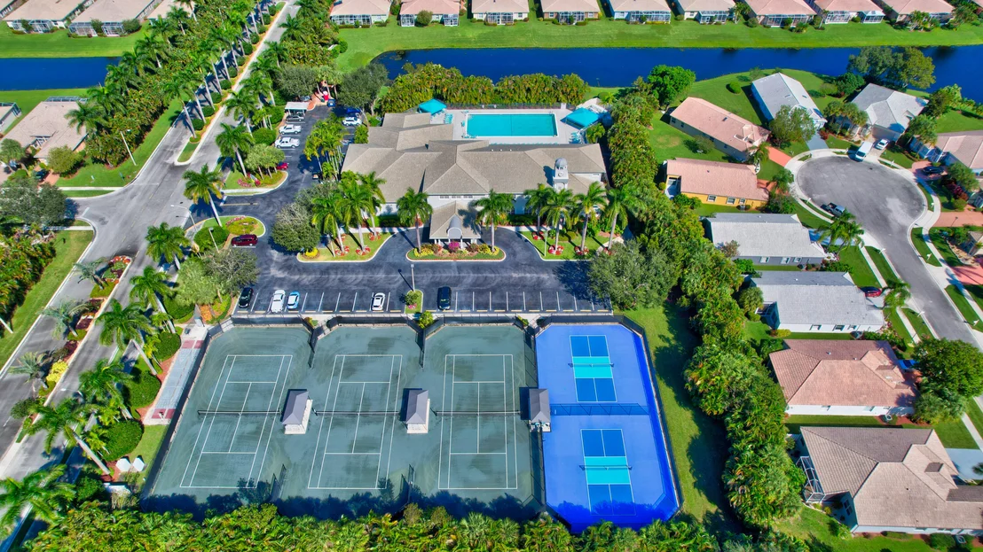 Photo of 5845 Seashell Terrace