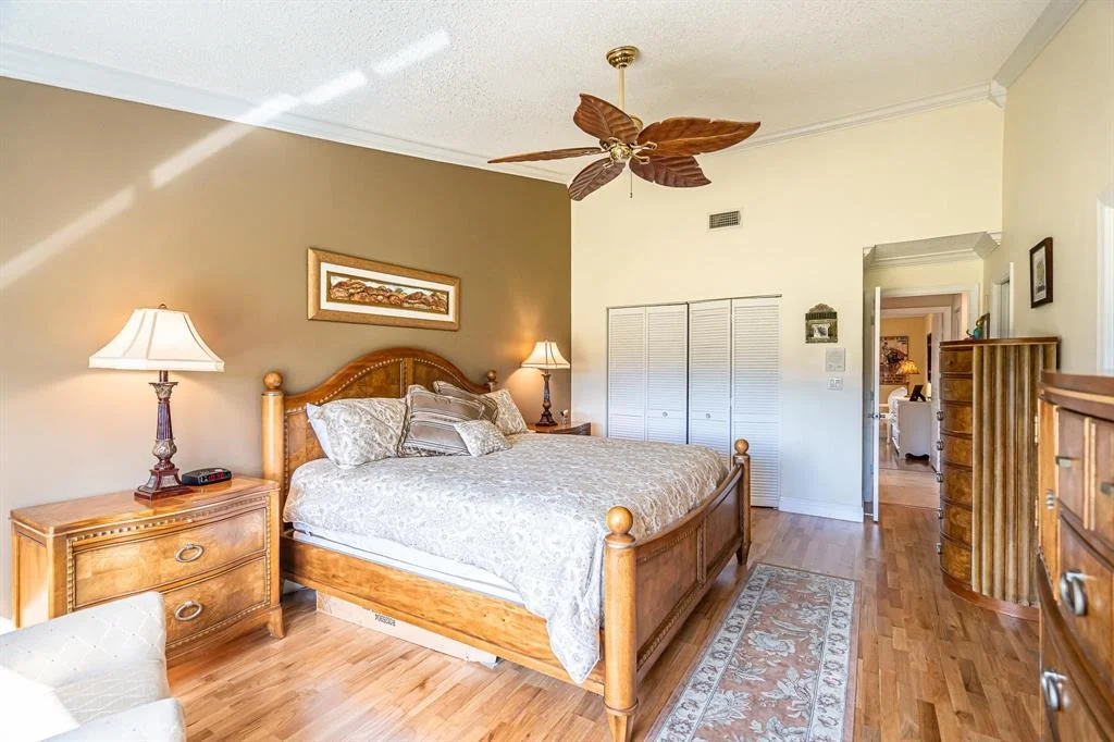 Photo of 6164 Petaluma Drive
